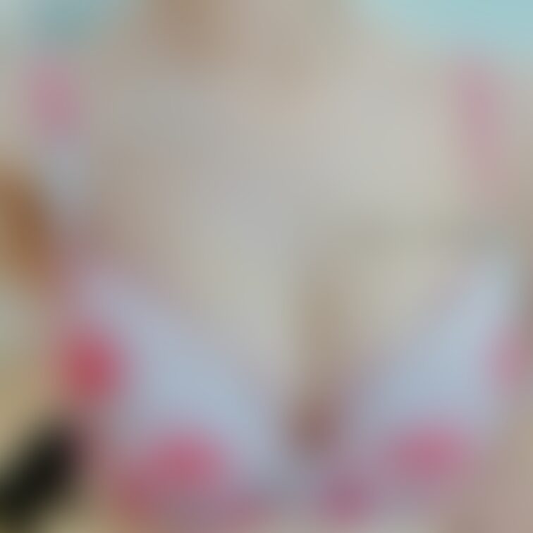 おはよー💓
今日は午後からお仕事🥲
気合いを入れる為、エアコン入れず蒙古タンメン食べたら汗だく😂
シャワーしてから