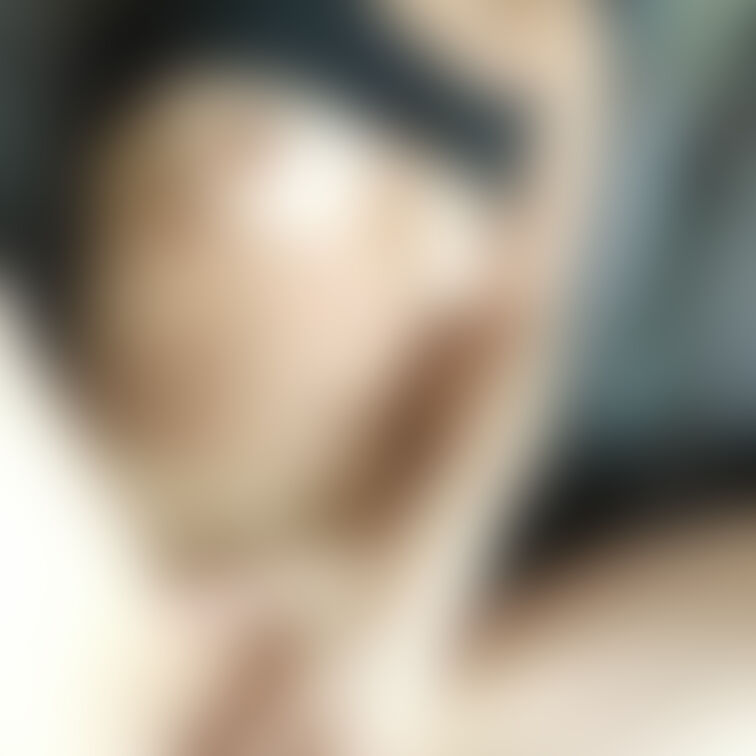 あげたのが削除されちゃったのでもう一度。
日焼けした体は好きですか?
みんなのこと考えて私の中はもうトロトロです