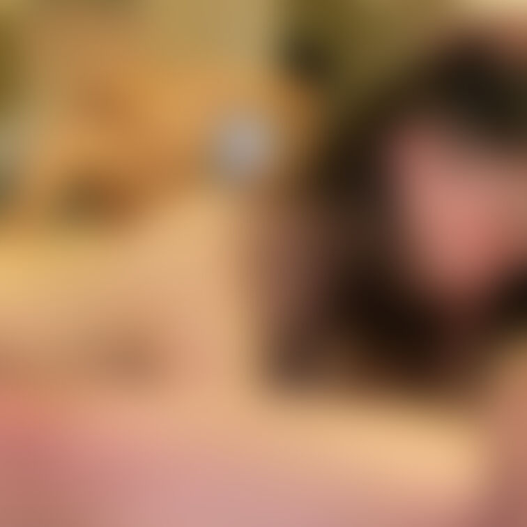 単独さんとキス、フェラ、イラマ、玉舐めまで。
#人妻
#素人
#寝取られ
#NTR
#他人棒
#3P
#複