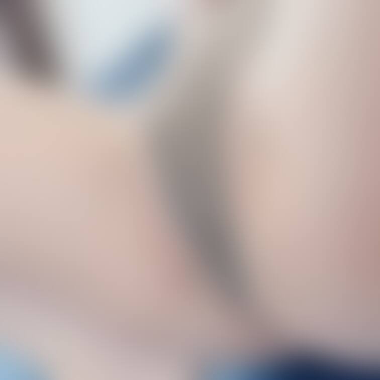 午後も頑張ってね～😘💕

この格好で貴方の帰宅を待ってます🩷🩷🩷