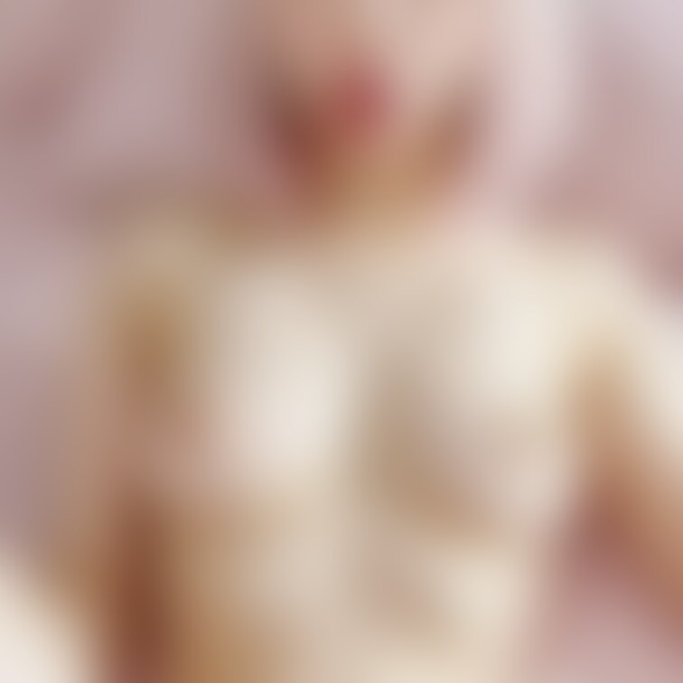 【主観正常位写真集】右下の全画面ボタンを押してご覧ください。