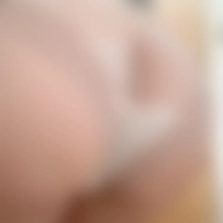 スケスケでほぼ丸見えおちり🍑
観察していいよ？？💕