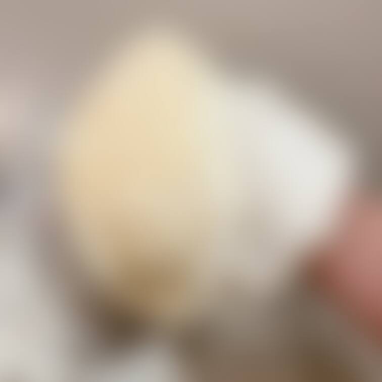 おもらしした後のオムツ。
画像からは伝わらないかもですが、タップタプです。
