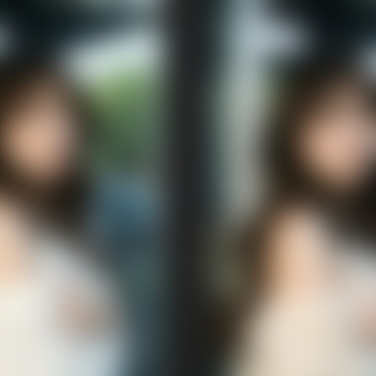 着衣と脱衣を並べた画像です。画像№45