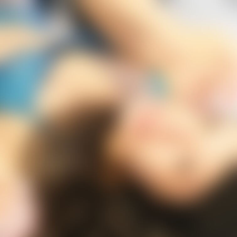 2人目の寝取られ写真続き
いい顔してます。
妻を抱いてくださる方は是非DMください。