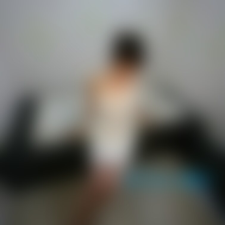 服がシャワーで濡れて透けていくのってエロいですよね🤤