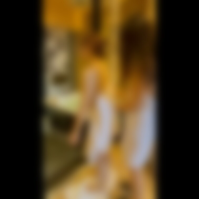 2022年10月18日投稿動画

ドッキリ！ちぇりが体洗い終わったときにみずきさんに握りっぺされたよ笑 


