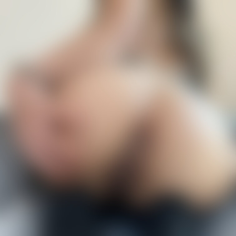 後ろからたくさん突いてほしいな...💓