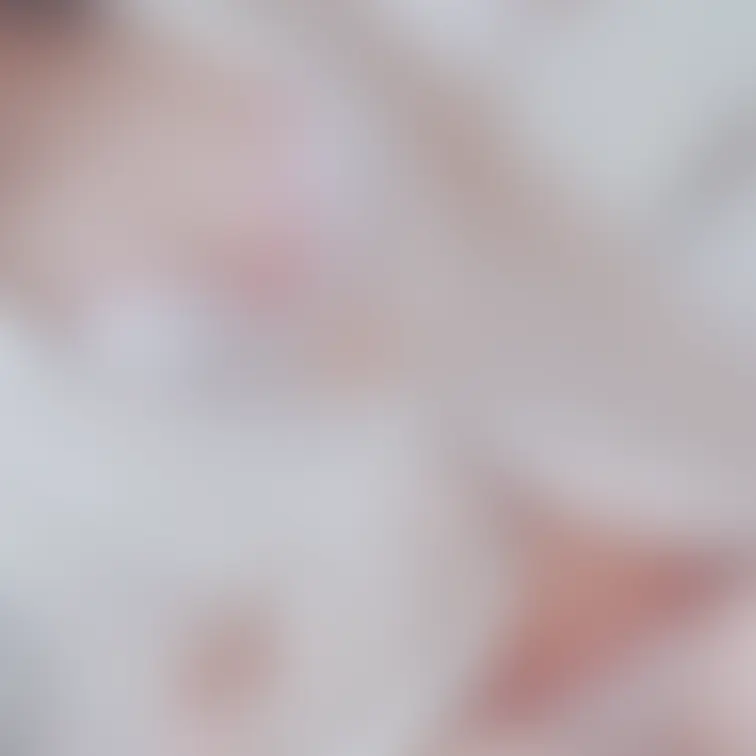 可愛くてお気に入りの下着♡
脱がしてくれる？
