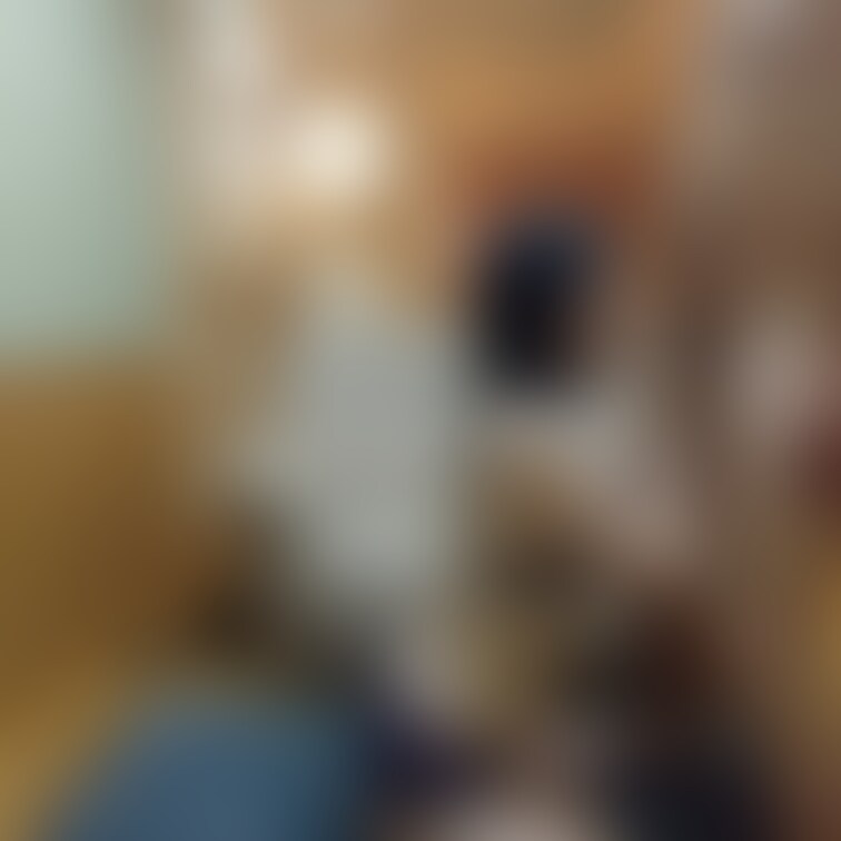 悪友と妻がホテルデートの際に悪友が撮影して私に送ってきた写真です。