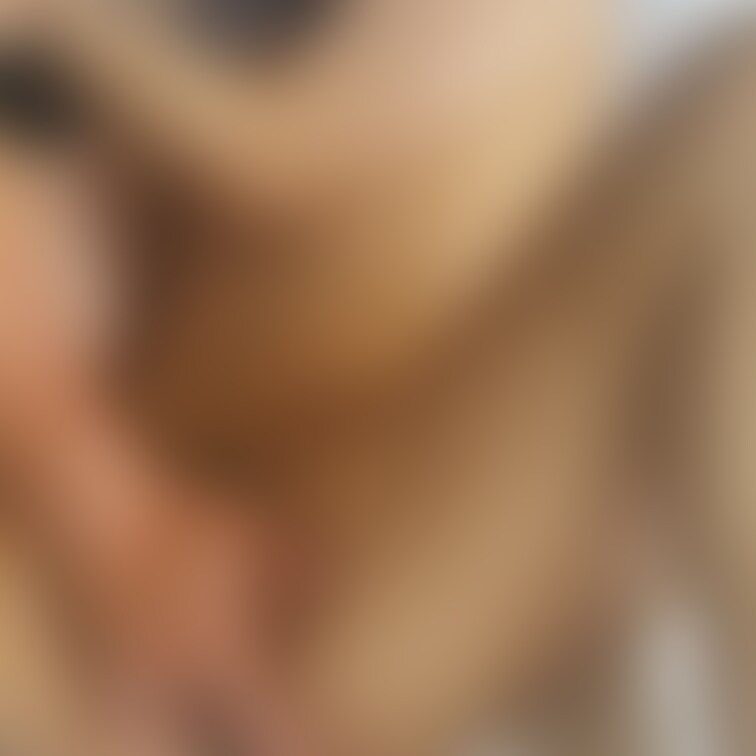 オイルマッサージ未公開画像
我慢出来なくなった妻はマッサージさんのペニスを…