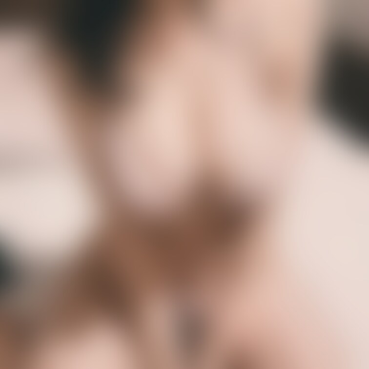 えもえもおっぱい