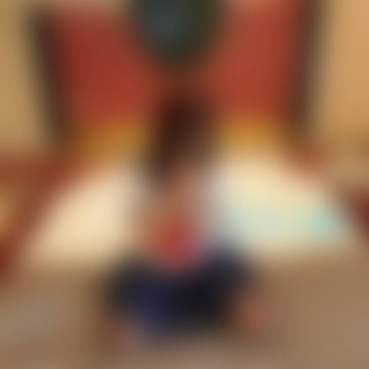 過去の削除写真の再投稿です。(2023年7月投稿)
セーラー服を着た熟女を鎖で・・・①