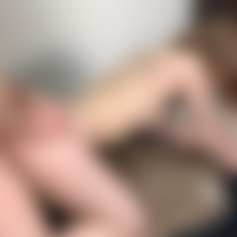 バックでお尻を鷲掴み！
★370本以上のハメ撮り動画を投稿済です★
こちらはプラン内でハメ撮り個人撮影している素人の
