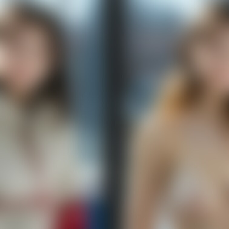 着衣と脱衣を並べた画像です。画像№1201