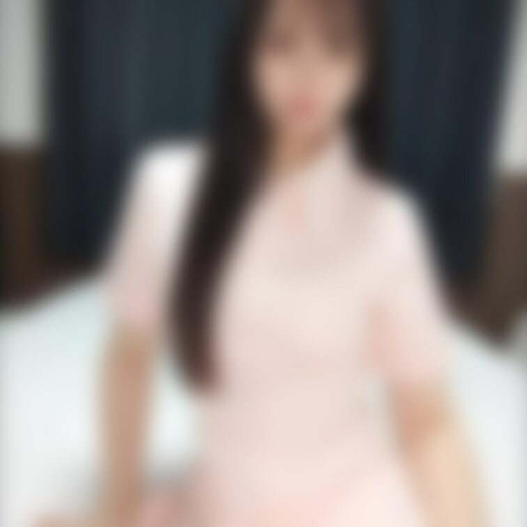 フォロワーさんから頂いたナース服♡

エッチなナースが目の前で急に脱いできた…