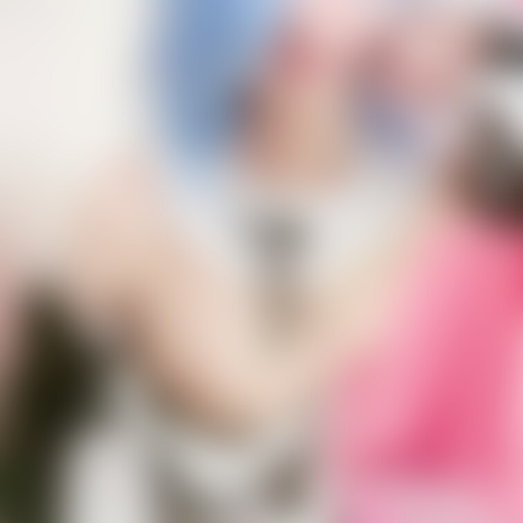 Re:ゼロから始める異世界生活　レム
のコスプレエロ写真だよ～💓

フォローとお気に入りしてね😍