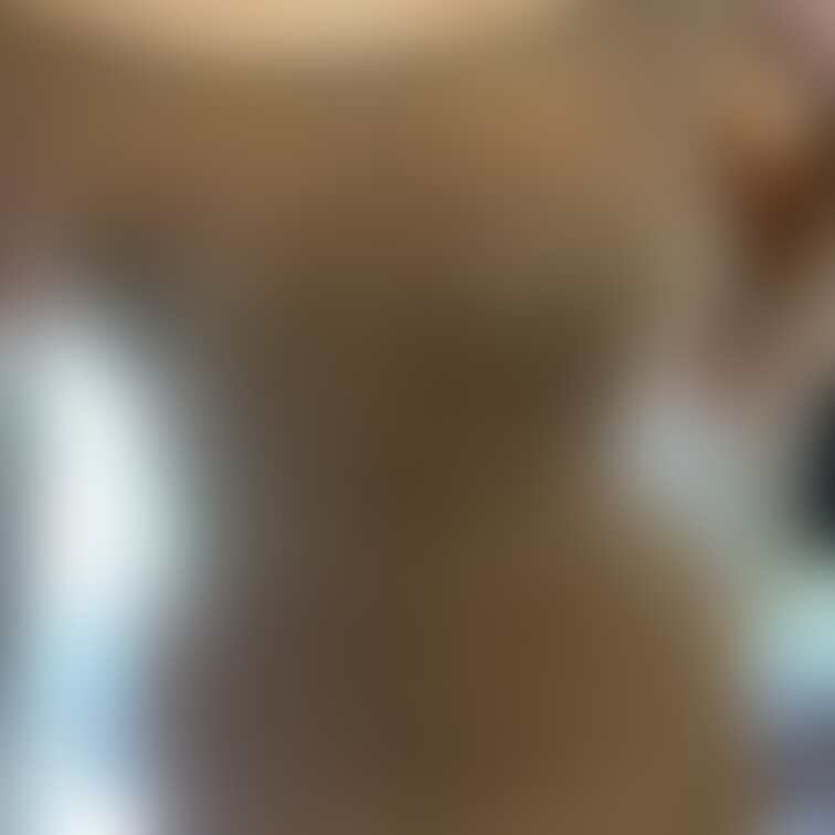 あみあみなノーパンノーブラ奥様　
パイパン なので見えぬ