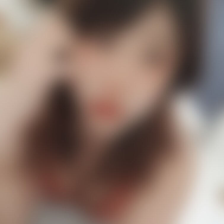 ピンクのブラ