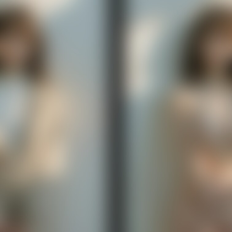 着衣と脱衣を並べた画像です。画像№1065