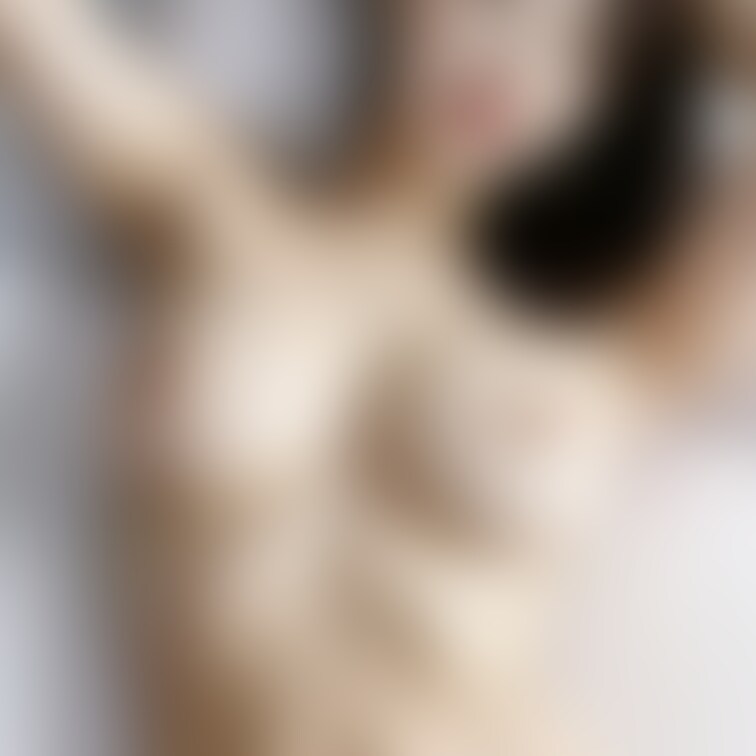 【主観正常位写真集】右下の全画面ボタンを押してご覧ください。