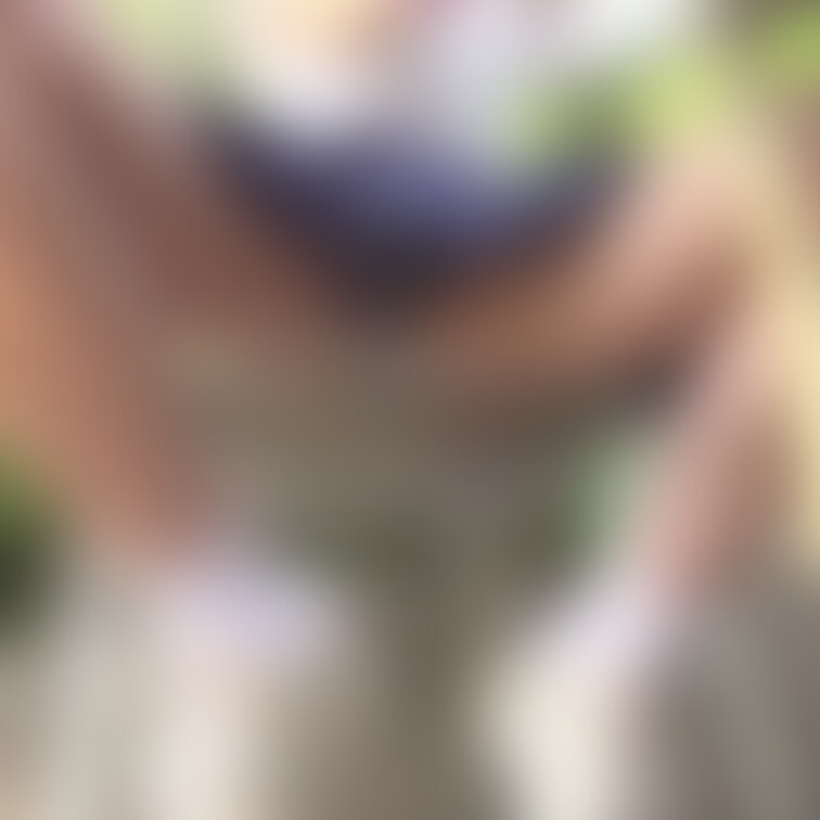 制服アスレチック女子○○○（2）休憩中に開脚パンチラ盗.撮、ハシゴ登りの真下パンチラ編
サンプル

本編ダウンロー