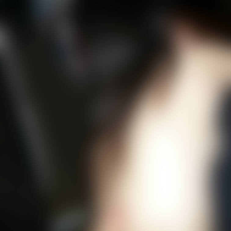 室内干し。抱きついてくるゆうちゃんとちゅっちゅっ💕しながらセックスしてる画像5枚です。

追加の画像はFlickr🔒