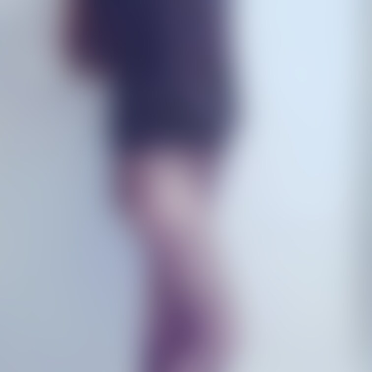 NSFW🔞
黒パーカー黒スト