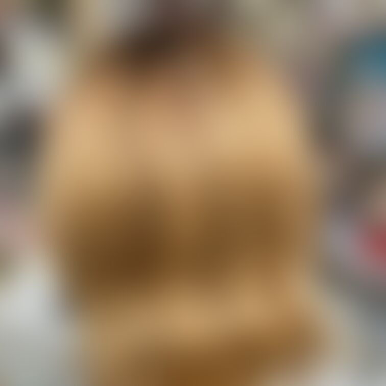 23歳大学生と買い物中に🤝
買い物中の美髪の分け目😍