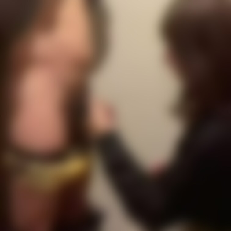 017. 36歳　公務員　既婚

奥さんを置いて夕方のフェラ抜き🤤

何回もイキそうになっては我慢して…を繰り返して最後