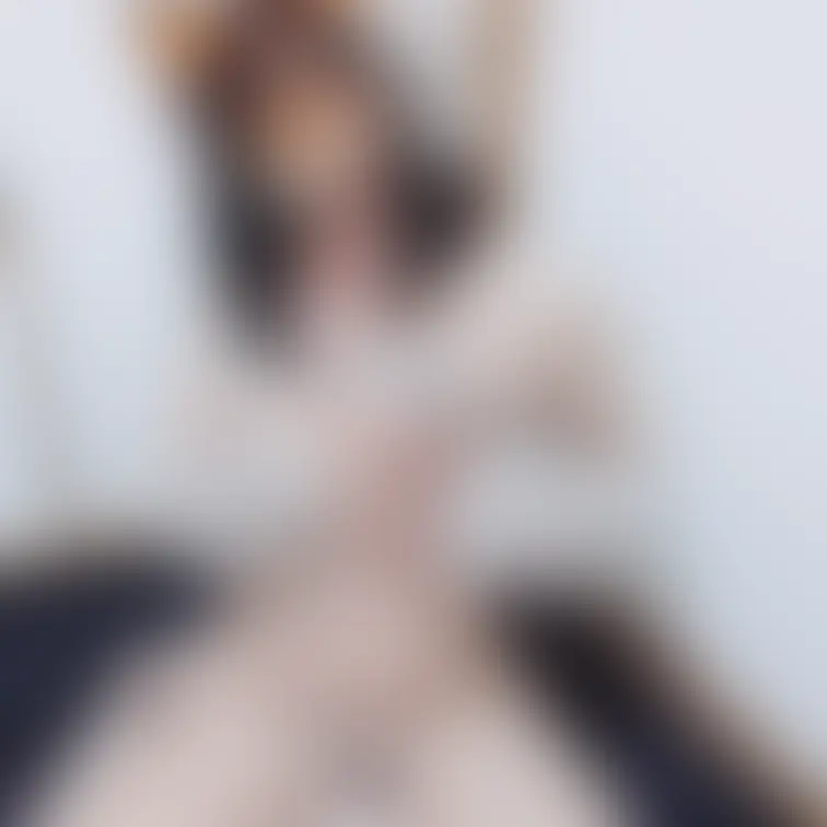 おっぱいぎゅっ＆ブラずらし＆ぱんつぬぎぬぎ

昔から左だけ陥没乳首だったんだけど
妊娠してからすっかり治ったみたい
