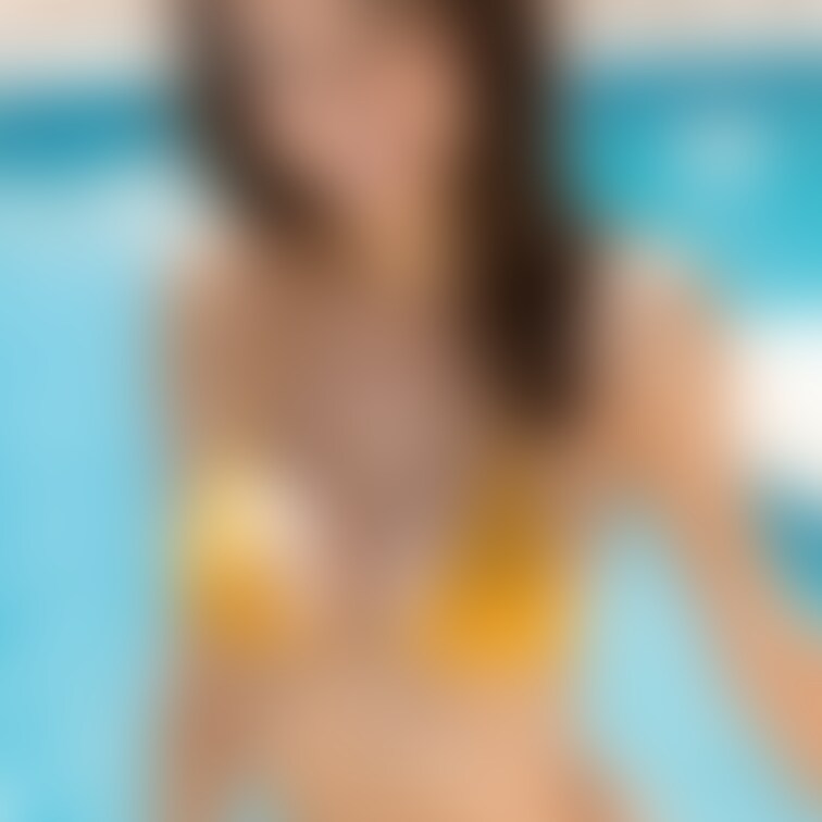 Twitterで上げていない水着姿です