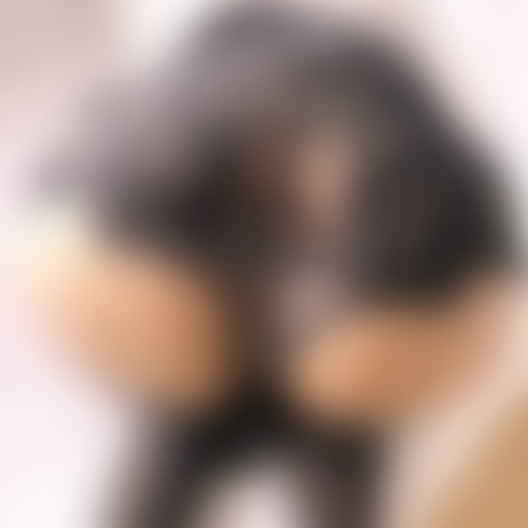 はみ出しちゃってるの🥺💦
直して貰えませんか？
