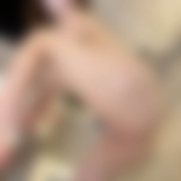 こんばんは…ましろです🌙



今夜はなんだか、いちゃいちゃしたい気分だよ💗

そばにいてくれると、もっとあ