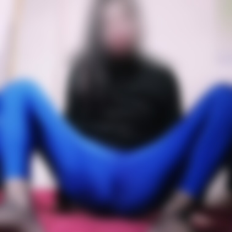 【会員様限定】黒ストッキングとヨガパンツで運動して、自分の匂いを書いだり、足の指の匂いを嗅いで自分で感想言ってるフェチ動