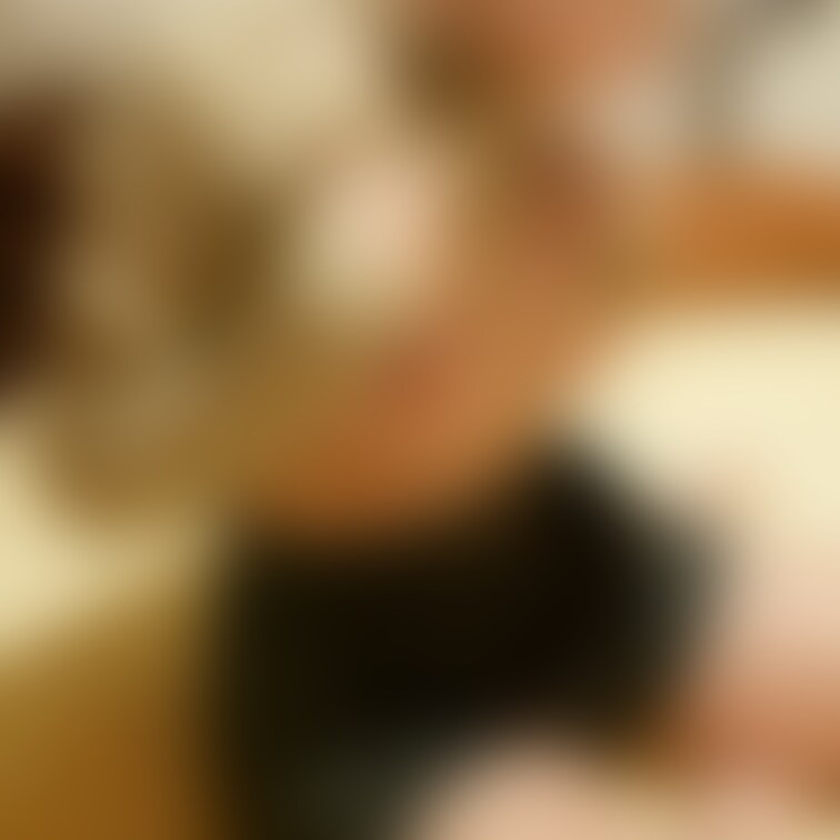 新婚水卜ちゃんのおっぱいペロン(^^)/