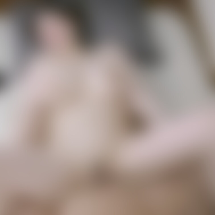 ここでしか観れない素人さんとのハメ撮りSEX動画を多数投稿してまーす！
顔出しハメ撮りやカメラ目線の主観ハメ撮り動画も
