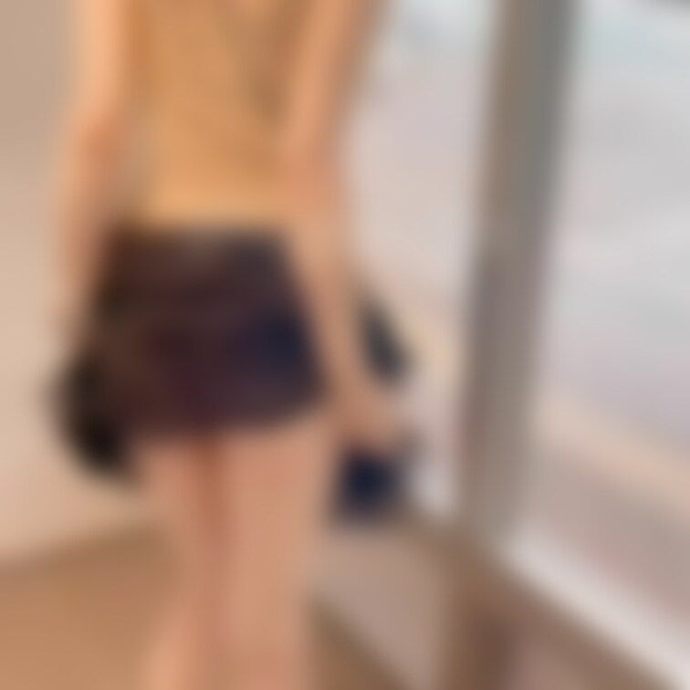 💖えっちなHugちゃん大好きプラン💖

SAで露出してきました〜💓
車の中でブラジャー外して、
カップレスブラに