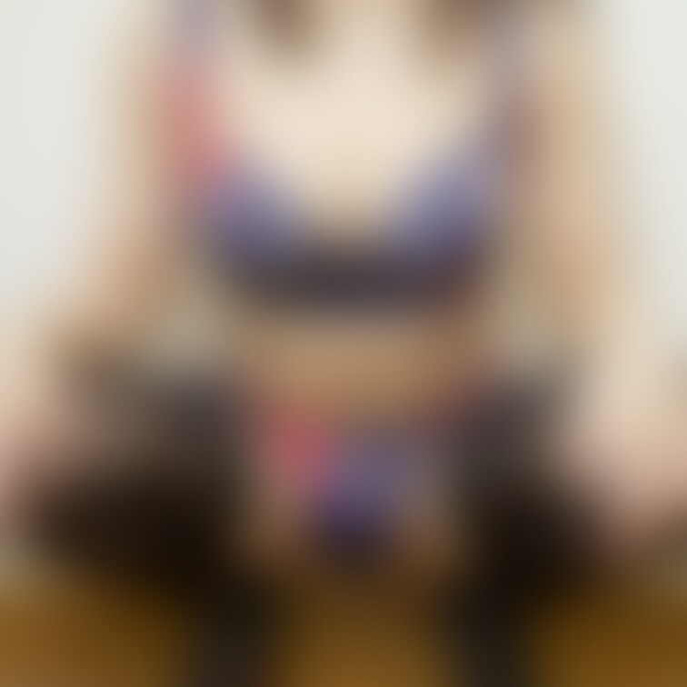 サルート3点セットで働いています💜