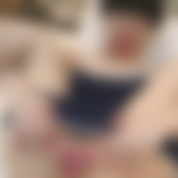 スク水着てはしゃぐきき💗
むっちりマ◯コくぱぁしちゃった😈
《いいね♡》が活動の励みになります🐈⬛
ポチッと