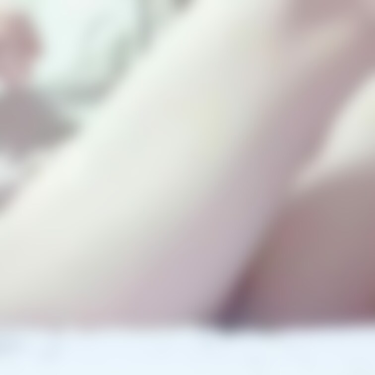 おなにー🧸💞
パンツはいたまま指でしちゃってます🍯