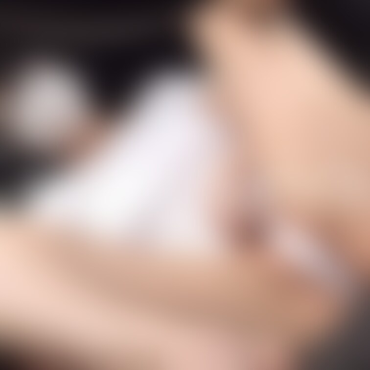 食い込みにハマってる💕


川遊びで火照った身体とジンジンするアソコを落ち着かせ、安全運転で周りから見えないであろ