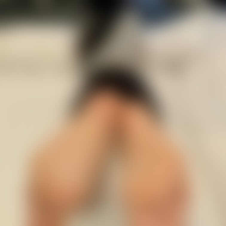 みき/23歳/ラウンジ嬢🍷 ③
 
 足のサイズ：23.5cm