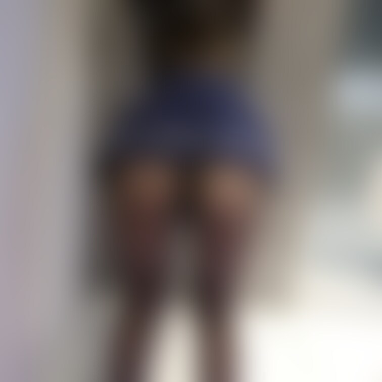 制服のコスプレ💕
プリプリなお尻を触ってくれる方〜🍑🥰