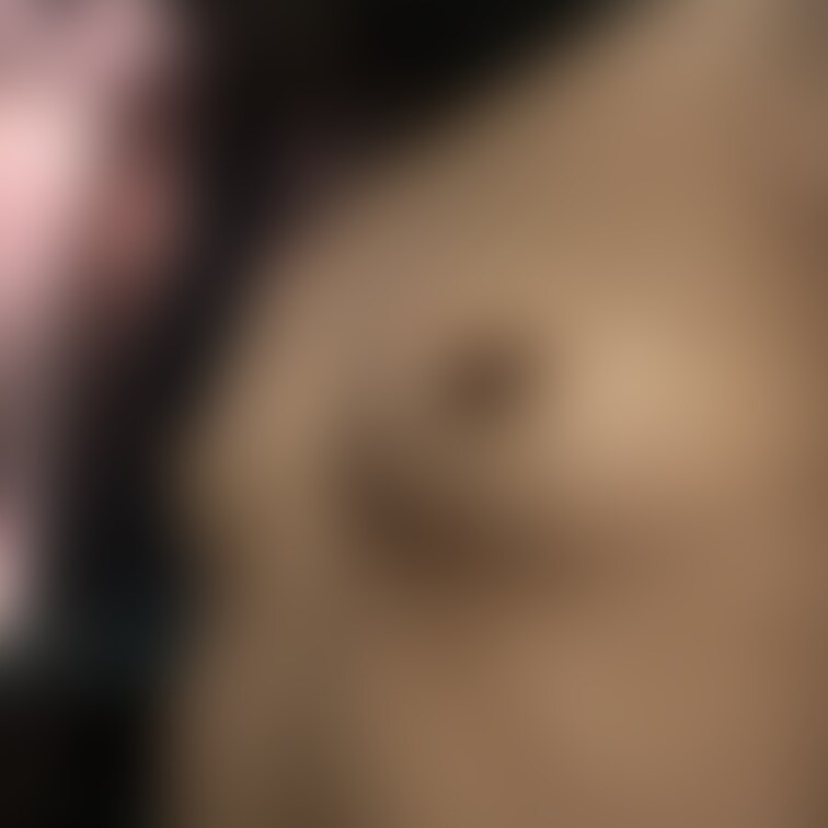 <本日の1枚>013
ユリの胸は、終わった後もまだしばらく敏感なままでした…