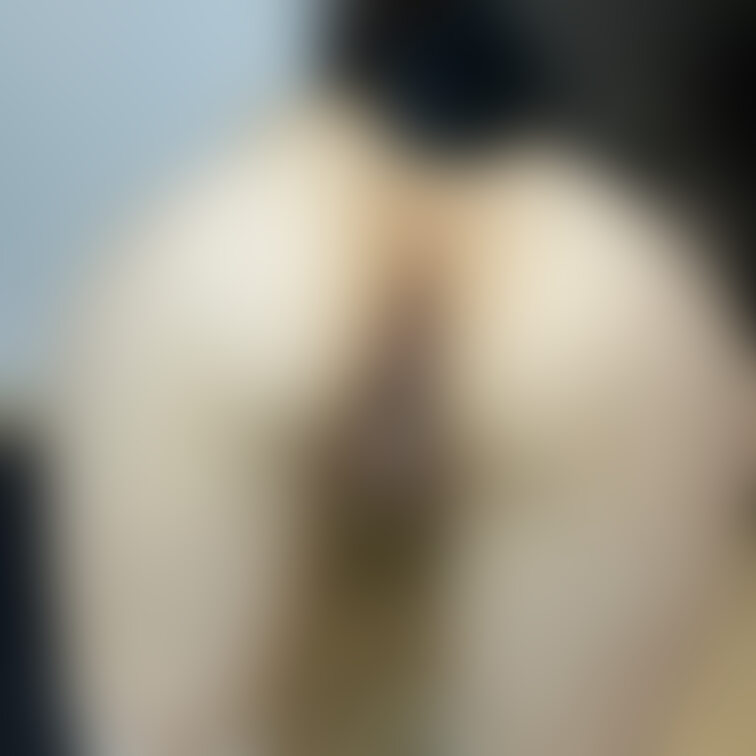 Xの続きです🧡口枷をつけられてヨダレだらだらしながらバックでずぽずぽハメられちゃいました😖🧡最後はアナルとおまんこにせー