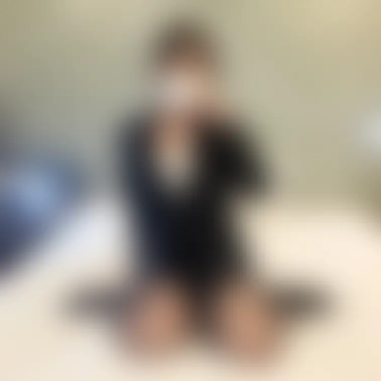 ノリが良くてエッチな小悪魔りなちゃん 第22弾 脚・足裏・パンスト写真集