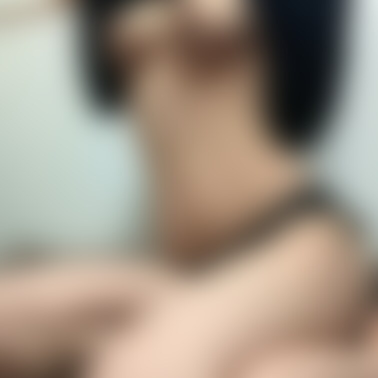 まんまるおっぱい目指してる…(/// ^///)
 
おっぱいって揉んだら大きくなるのかなぁ💞