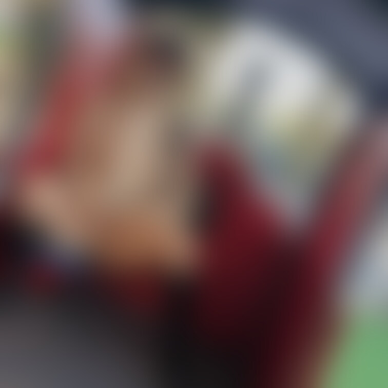 続・デパート露出です!!
3連休も終わっちゃいました〜😖 美味しいものガッツキタイ!!🤤とのことで街中の中華のお店でが