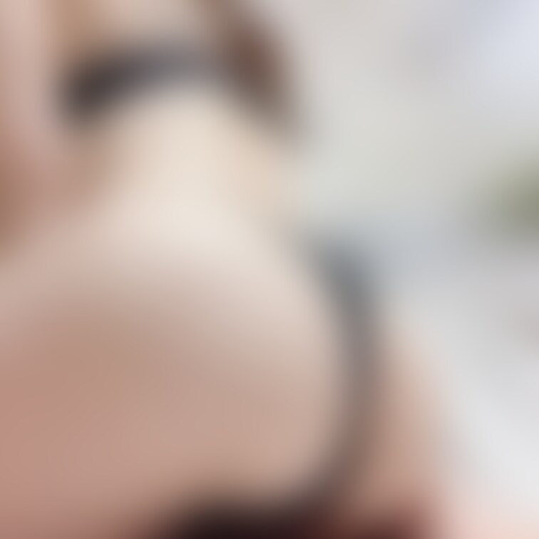 🌸お得なゼロ円ぷらん🌸

今日のお尻🍑💞
3枚目はアナルに何か入ってるね🤭
Tバックだから落ちちゃいそうで危険w